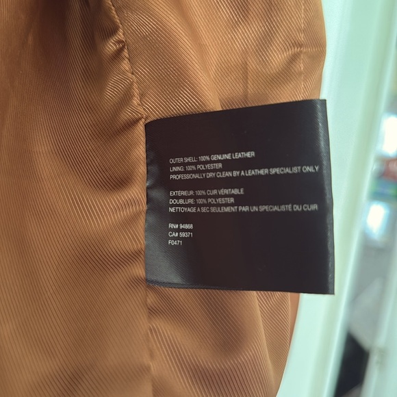 Bernardo Genuine Leather Jacket - Picture 6 of 6